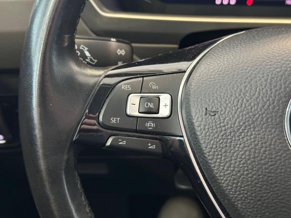 Volkswagen Tiguan II с пробегом 2019 года, цена 2 817 000 рублей, 70233 км, внедорожник, Автокод Объявления