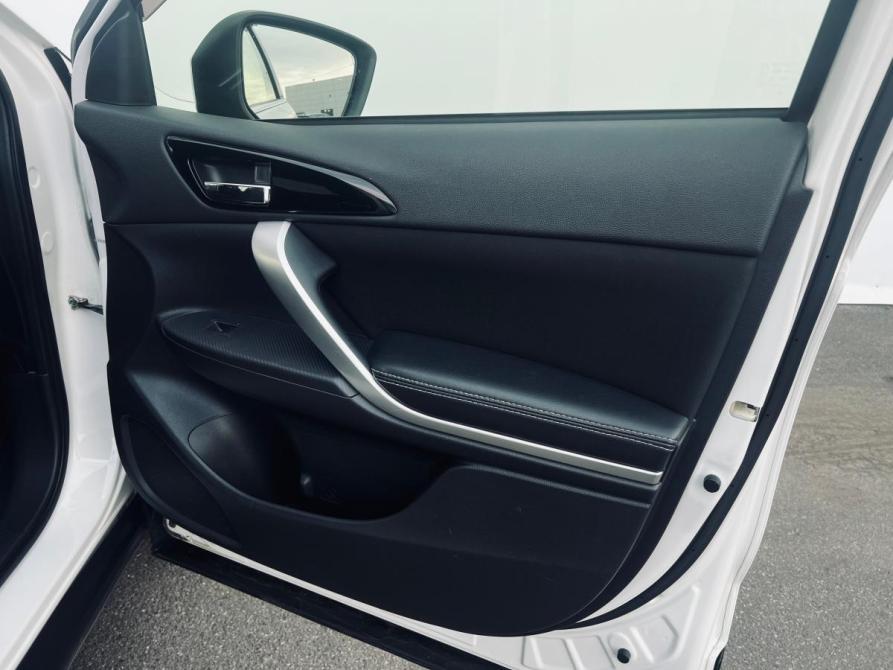 Mitsubishi Eclipse Cross I Санкт-Петербург  - изображение 10
