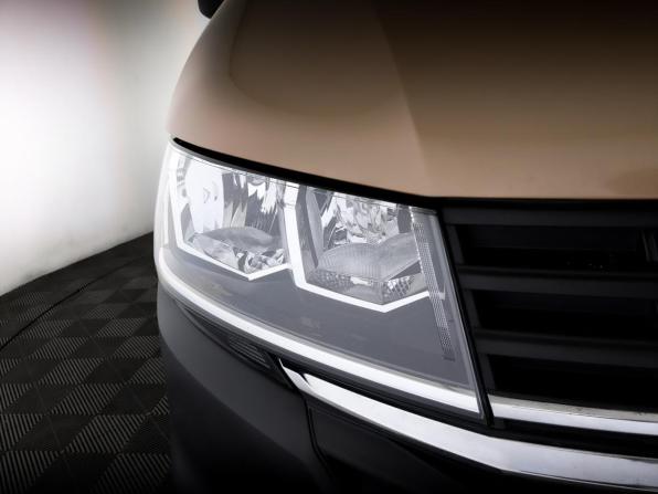 Volkswagen Caravelle T6 Рестайлинг с пробегом 2021 года, цена 4 320 000 рублей, 62925 км, минивэн, Автокод Объявления