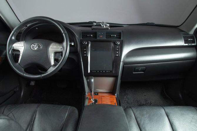 Toyota Camry VI (XV40) Рестайлинг с пробегом 2011 года, цена 1 649 000 рублей, 216000 км, седан, Автокод Объявления