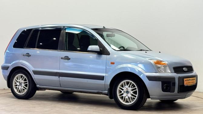 Ford Fusion I Рестайлинг с пробегом 2006 года, цена 260 000 рублей, 314000 км, хэтчбек, Автокод Объявления