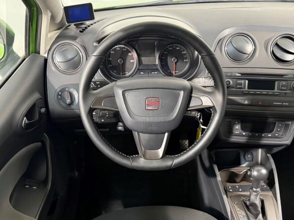 SEAT Ibiza IV Рестайлинг с пробегом 2013 года, цена 869 800 рублей, 189000 км, хэтчбек, Автокод Объявления
