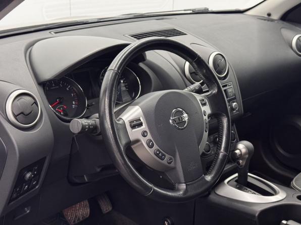 Nissan Qashqai I Рестайлинг с пробегом 2012 года, цена 1 095 000 рублей, 118974 км, внедорожник, Автокод Объявления