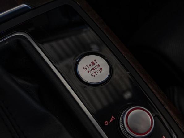 Audi A7 I (4G) с пробегом 2014 года, цена 2 355 000 рублей, 190483 км, лифтбек, Автокод Объявления