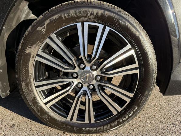 Lexus LX IV с пробегом 2025 года, цена 19 000 000 рублей, 6990 км, внедорожник, Автокод Объявления
