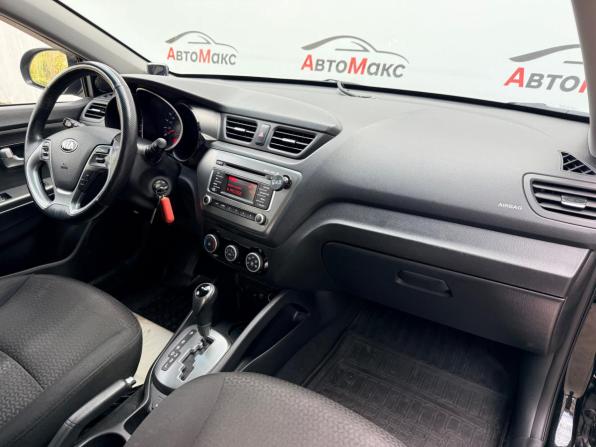Kia Rio III Рестайлинг с пробегом 2017 года, цена 850 000 рублей, 172746 км, седан, Автокод Объявления