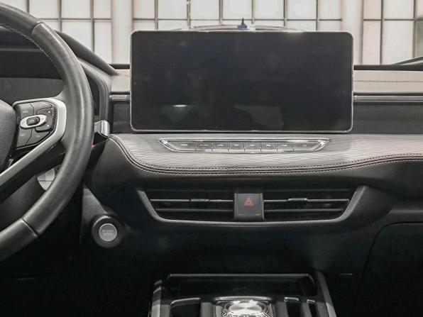 Haval Jolion I с пробегом 2022 года, цена 1 650 000 рублей, 61974 км, внедорожник, Автокод Объявления