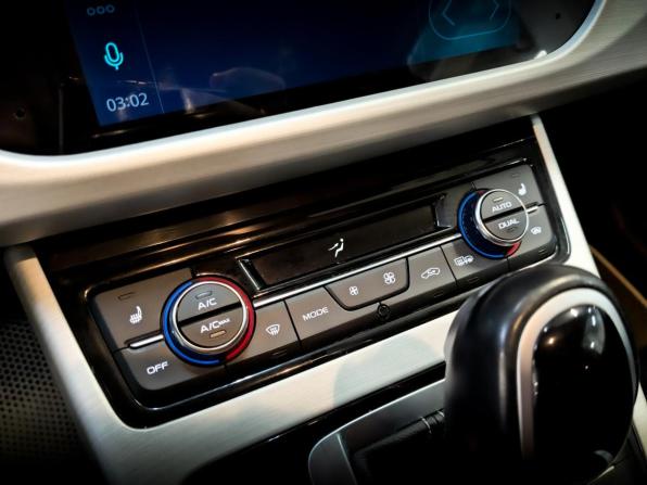 Geely Atlas I с пробегом 2021 года, цена 1 700 000 рублей, 115572 км, внедорожник, Автокод Объявления