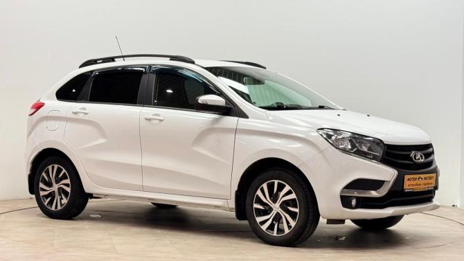 Lada (ВАЗ) XRAY I с пробегом 2017 года, цена 679 000 рублей, 80474 км, хэтчбек, Автокод Объявления