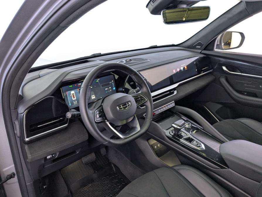 Geely Monjaro I Москва  - изображение 16