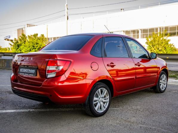 Lada (ВАЗ) Granta I Рестайлинг с пробегом 2019 года, цена 698 000 рублей, 104092 км, седан, Автокод Объявления