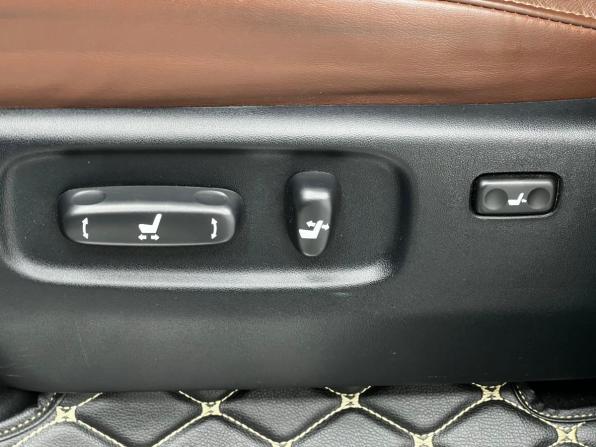 Toyota Land Cruiser 200 Series Рестайлинг 2 с пробегом 2020 года, цена 8 400 000 рублей, 80224 км, внедорожник, Автокод Объявления