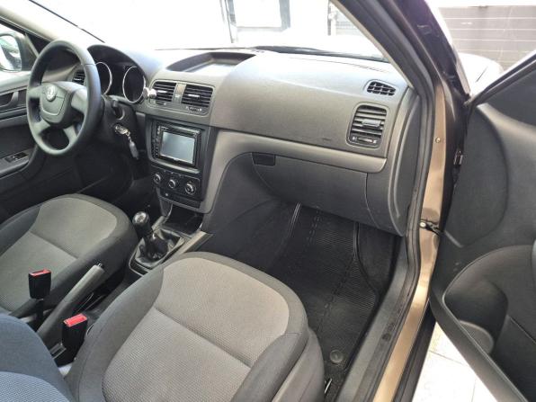 Skoda Yeti I с пробегом 2013 года, цена 649 000 рублей, 193000 км, внедорожник, Автокод Объявления