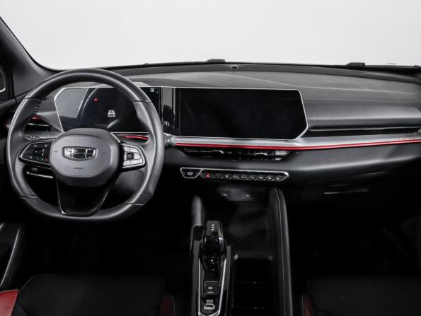 Geely Coolray I Рестайлинг с пробегом 2023 года, цена 2 299 000 рублей, 10000 км, внедорожник, Автокод Объявления