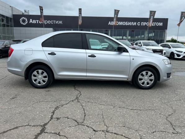 Skoda Rapid I с пробегом 2016 года, цена 639 000 рублей, 300829 км, лифтбек, Автокод Объявления