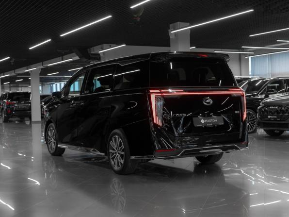 GAC Trumpchi M8 II с пробегом 2026 года, цена 5 000 000 рублей, 30 км, минивэн, Автокод Объявления