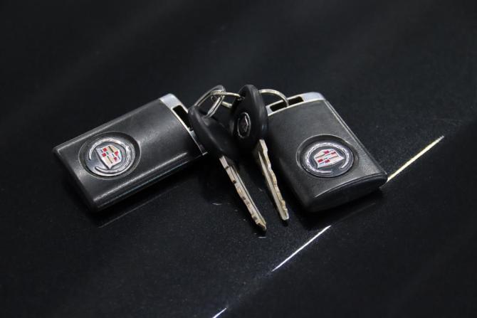 Cadillac Escalade III с пробегом 2013 года, цена 2 460 650 рублей, 316194 км, внедорожник, Автокод Объявления