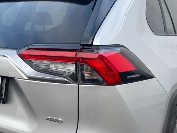 Toyota RAV4 V (XA50) с пробегом 2021 года, цена 3 250 000 рублей, 81740 км, внедорожник, Автокод Объявления