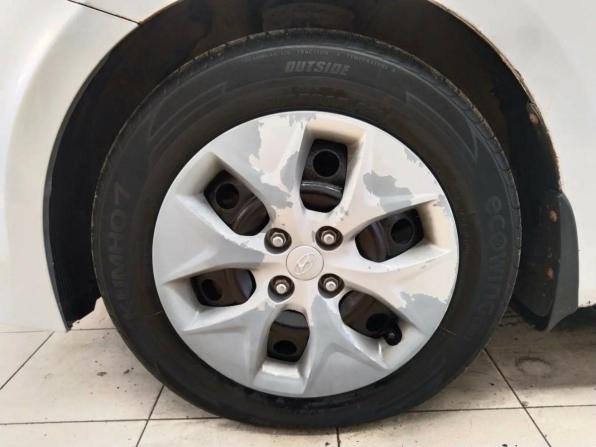 Hyundai Solaris I Рестайлинг с пробегом 2014 года, цена 707 610 рублей, 236319 км, хэтчбек, Автокод Объявления
