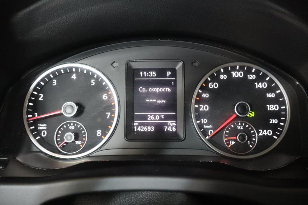 Volkswagen Tiguan I Рестайлинг Санкт-Петербург  - изображение 16