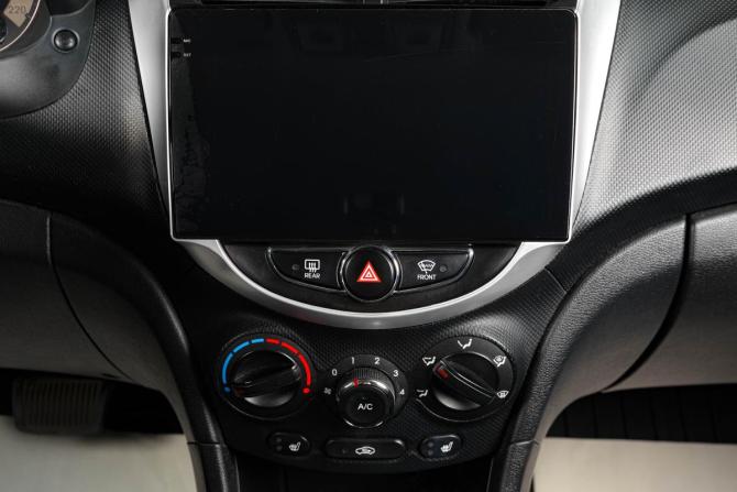 Hyundai Solaris I с пробегом 2012 года, цена 999 000 рублей, 85699 км, седан, Автокод Объявления