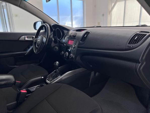 Kia Cerato II с пробегом 2011 года, цена 799 000 рублей, 189330 км, седан, Автокод Объявления