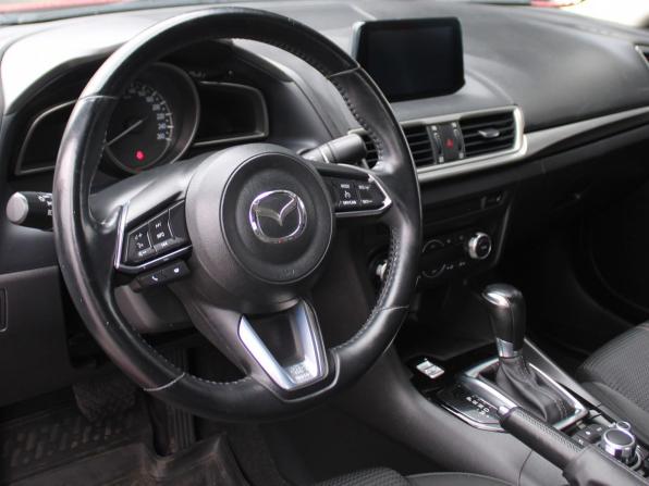 Mazda 3 III (BM) Рестайлинг с пробегом 2018 года, цена 1 579 000 рублей, 92738 км, седан, Автокод Объявления