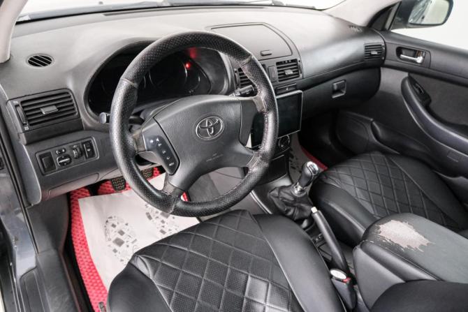 Toyota Avensis II с пробегом 2005 года, цена 869 000 рублей, 215000 км, седан, Автокод Объявления
