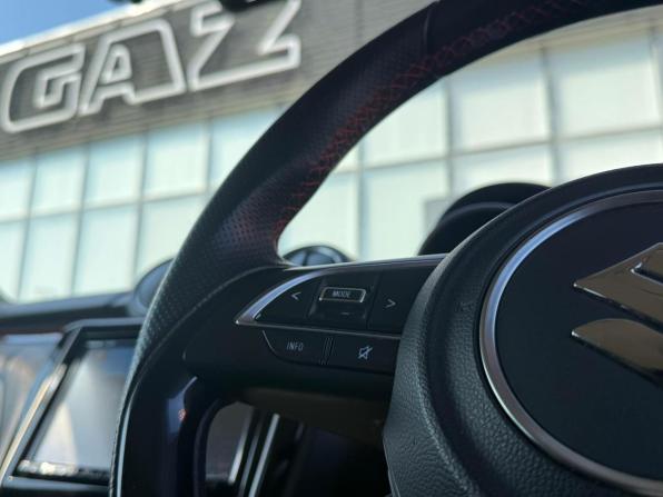 Suzuki Swift V с пробегом 2019 года, цена 1 480 000 рублей, 92655 км, хэтчбек, Автокод Объявления