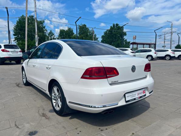 Volkswagen Passat B7 с пробегом 2011 года, цена 1 069 100 рублей, 200037 км, седан, Автокод Объявления