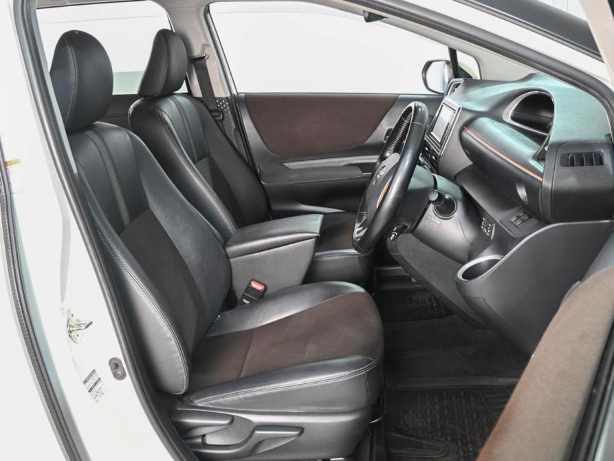 Toyota Sienta II Рестайлинг Ростов-на-Дону  - изображение 11