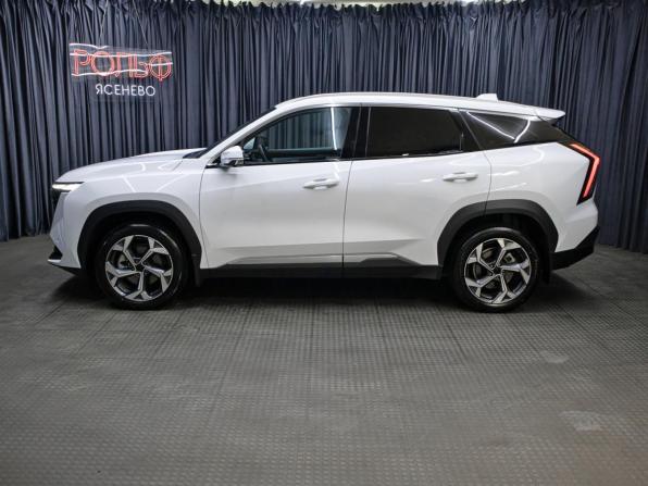 Geely Atlas II с пробегом 2024 года, цена 2 998 000 рублей, 26842 км, внедорожник, Автокод Объявления