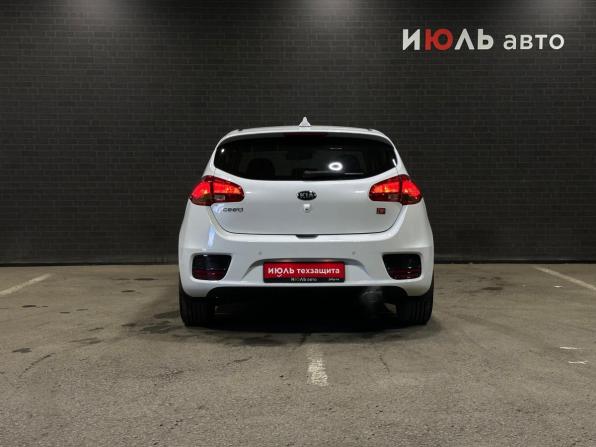 Kia Ceed II Рестайлинг с пробегом 2018 года, цена 1 495 000 рублей, 69556 км, хэтчбек, Автокод Объявления