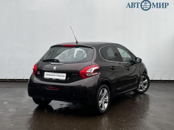 Peugeot 208 I с пробегом 2013 года, цена 800 000 рублей, 64966 км, хэтчбек, Автокод Объявления