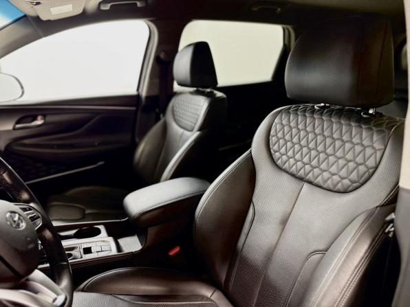 Hyundai Santa Fe IV с пробегом 2019 года, цена 3 430 000 рублей, 91341 км, внедорожник, Автокод Объявления
