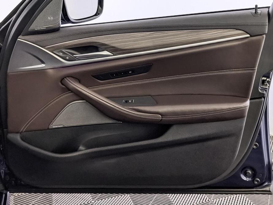 BMW 5 серии VII (G30/G31/G38) Москва  - изображение 25
