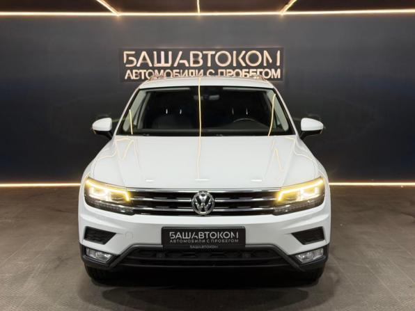 Volkswagen Tiguan II с пробегом 2017 года, цена 2 495 000 рублей, 152390 км, внедорожник, Автокод Объявления