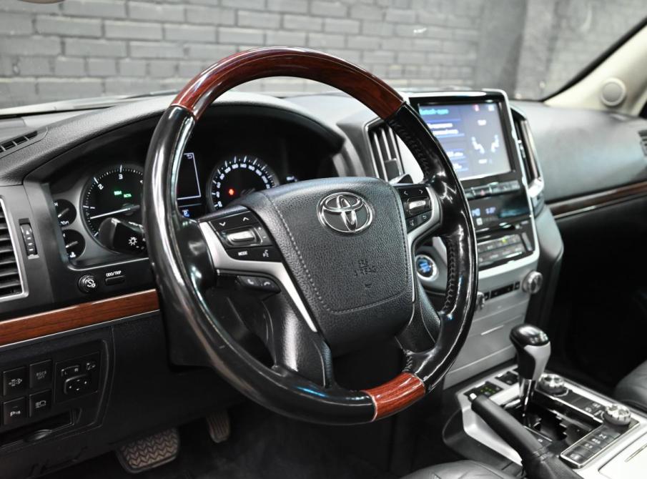 Toyota Land Cruiser 200 Series Рестайлинг 2 Екатеринбург  - изображение 20