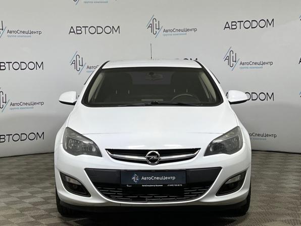 Opel Astra J Рестайлинг с пробегом 2013 года, цена 749 000 рублей, 184807 км, седан, Автокод Объявления