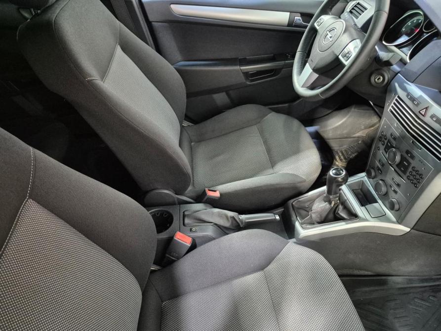 Opel Astra H Рестайлинг Воронеж  - изображение 17