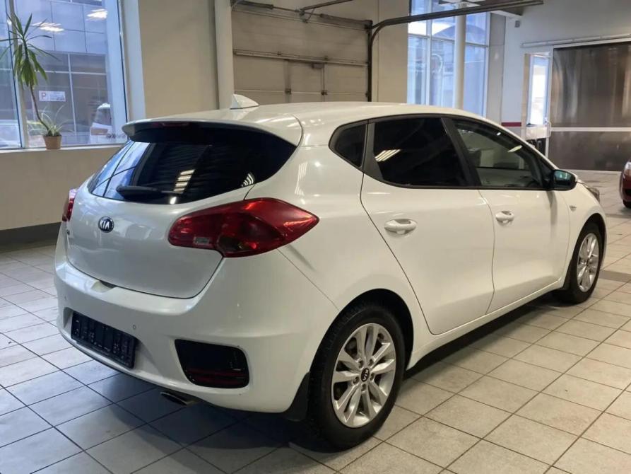 Kia Ceed II Рестайлинг Челябинск  - изображение 6