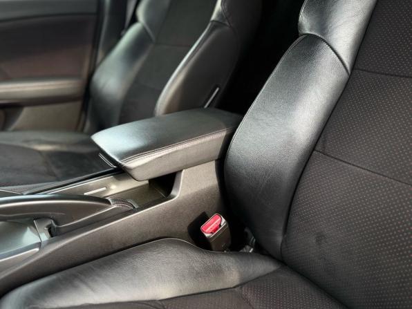 Honda Accord VIII Рестайлинг с пробегом 2012 года, цена 1 360 000 рублей, 181000 км, седан, Автокод Объявления
