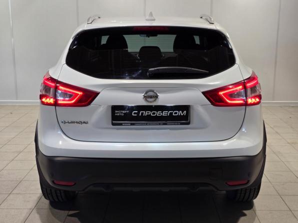 Nissan Qashqai II с пробегом 2018 года, цена 2 115 000 рублей, 80001 км, внедорожник, Автокод Объявления