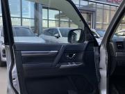 Mitsubishi Pajero IV Рестайлинг 1 Москва  - изображение 43