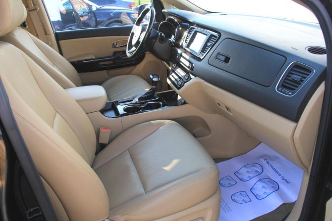 Kia Carnival III с пробегом 2019 года, цена 2 940 300 рублей, 118124 км, минивэн, Автокод Объявления