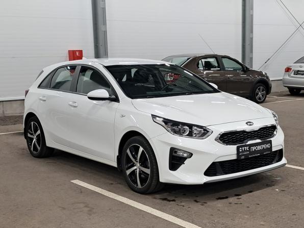 Kia Ceed III с пробегом 2021 года, цена 1 600 000 рублей, 83035 км, хэтчбек, Автокод Объявления