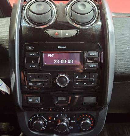 Renault Duster I Рестайлинг с пробегом 2018 года, цена 1 315 000 рублей, 133833 км, внедорожник, Автокод Объявления