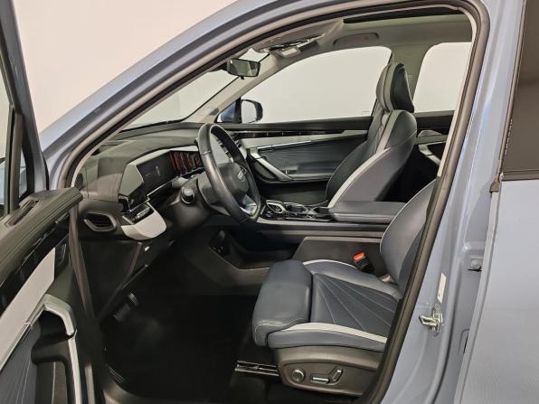 Geely Atlas II с пробегом 2024 года, цена 2 999 000 рублей, 42352 км, внедорожник, Автокод Объявления