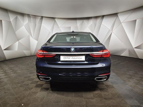 BMW 7 серии VI (G11/G12) с пробегом 2018 года, цена 2 899 000 рублей, 220530 км, седан, Автокод Объявления