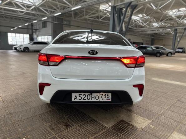 Kia Rio IV с пробегом 2017 года, цена 840 000 рублей, 246978 км, седан, Автокод Объявления
